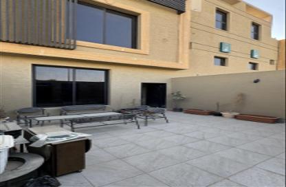 Full Floor - 3 Bedrooms - 4 Bathrooms for rent in Ar Rafiah - Riyadh - Ar Riyadh