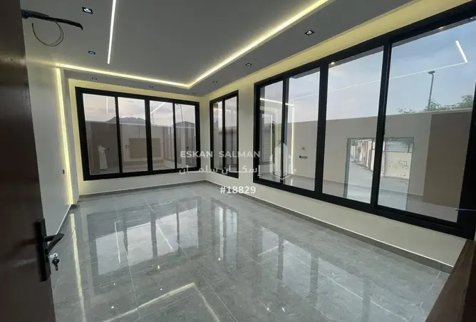 51004589 - Property Image 2