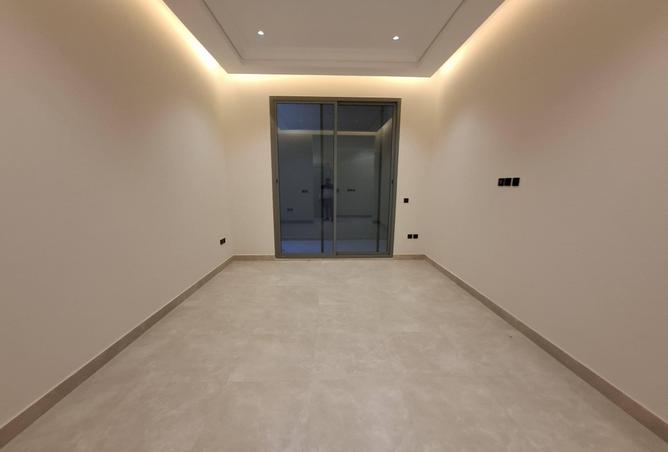 51600068 - Property Image 3