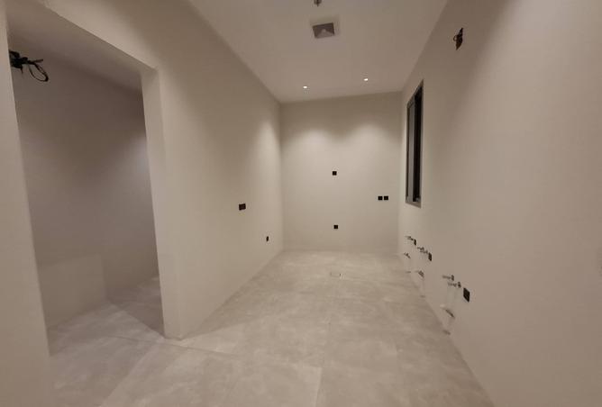 51600068 - Property Image 2