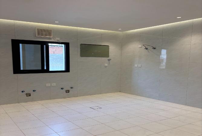 258244 - Property Image 3