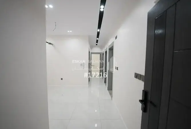 51860315 - صورة العقار 2