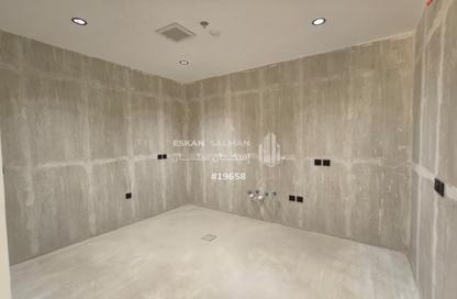 Apartment - 4 Bedrooms - 4 Bathrooms for sale in Dhahrat Laban - Riyadh - Ar Riyadh Apartment - 4 Bedrooms - 4 Bathrooms for sale in Dhahrat Laban - Riyadh - Ar Riyadh
