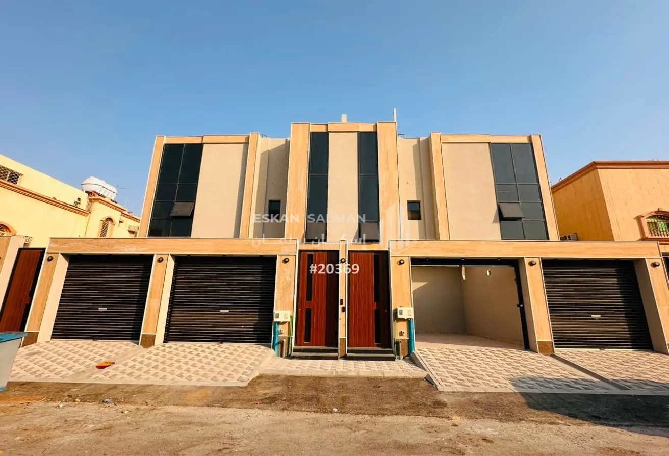 52233150 - Property Main Image