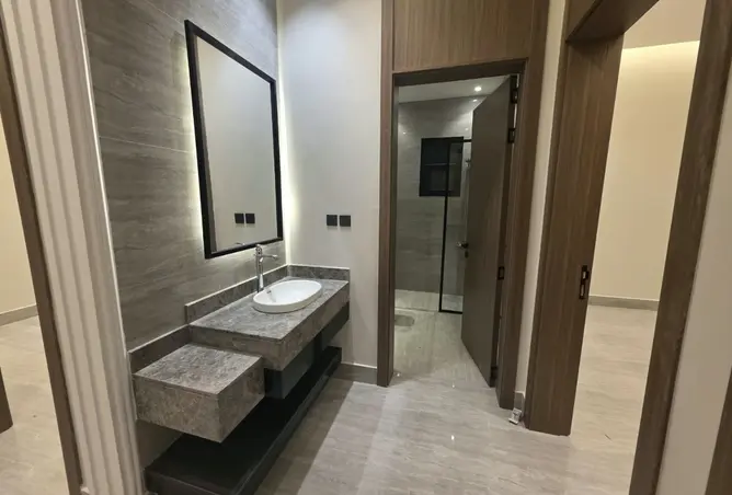 52233270 - Property Image 3