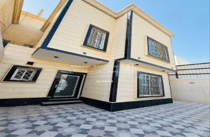 Villa - 7+ Bedrooms - 6 Bathrooms for sale in عبدالله فؤاد - Ad Dammam - Eastern