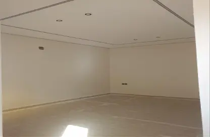 Full Floor - 3 Bedrooms - 3 Bathrooms for sale in Al Bayan - Riyadh - Ar Riyadh