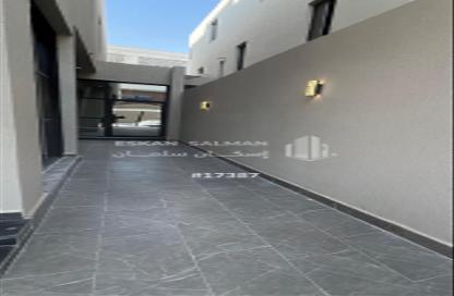 طابق كامل - 5 غرف نوم - 5 حمامات للبيع في قرطبة - الرياض - الرياض طابق كامل - 5 غرف نوم - 5 حمامات للبيع في قرطبة - الرياض - الرياض