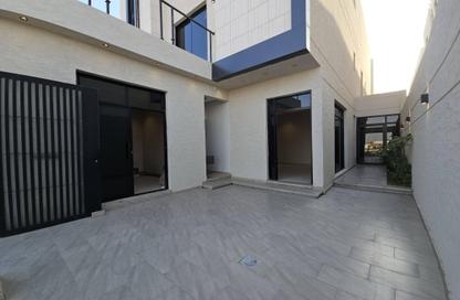 Villa - 5 Bedrooms - 5 Bathrooms for sale in Ar Rimal - Riyadh - Ar Riyadh