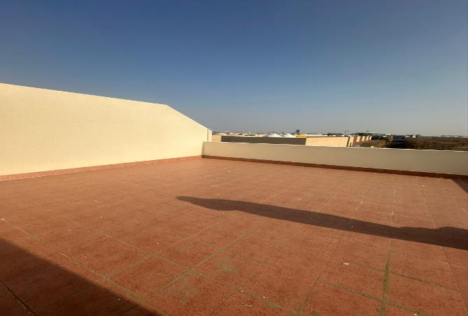 2Oa2C2UNz0a - Property Image 2