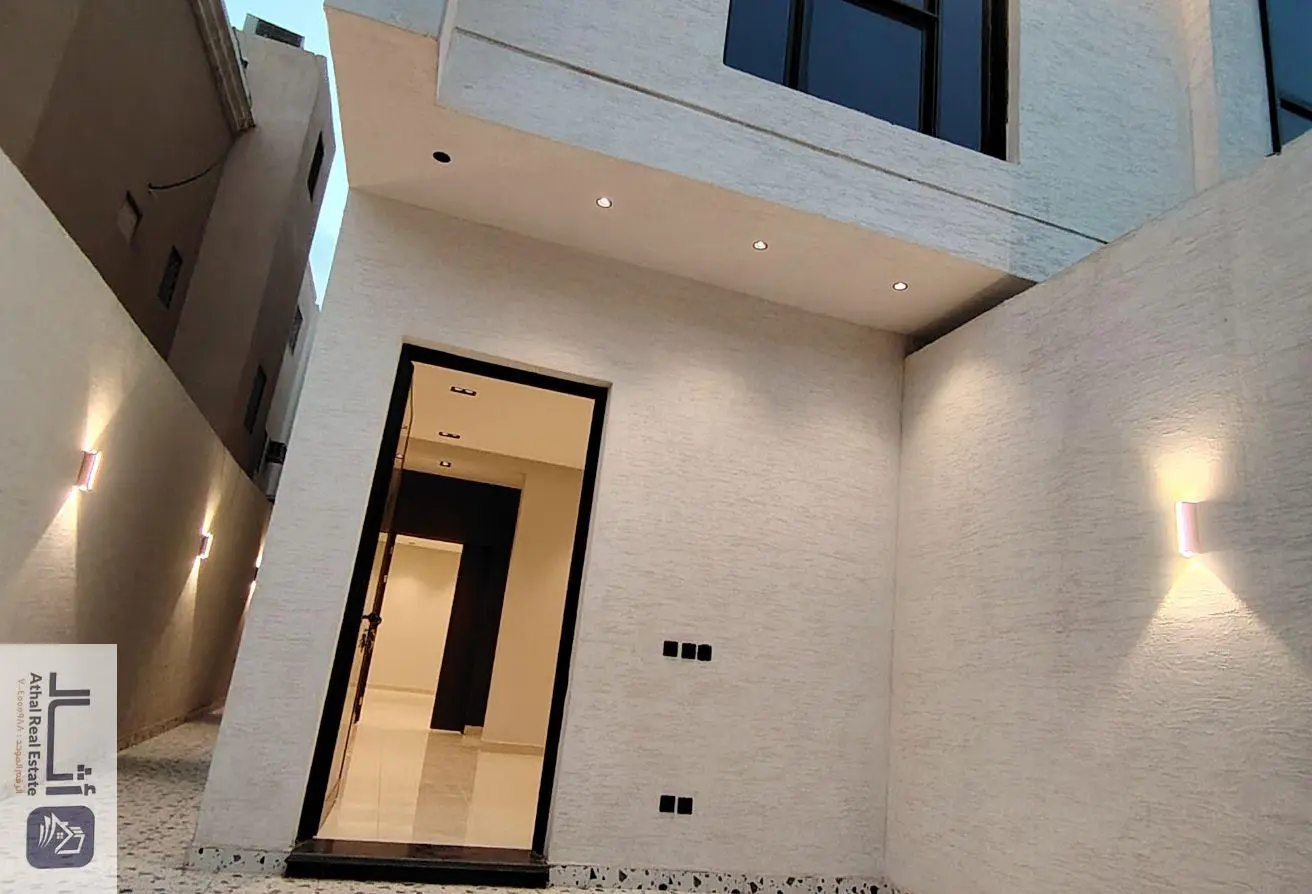 52348210 - Property Main Image