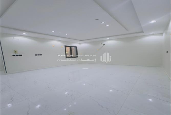 52019280 - Property Image 3