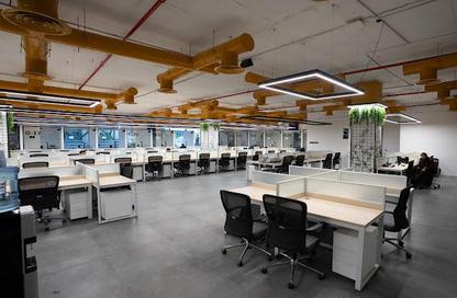 Office Space - 1 Bedroom - 7+ Bathrooms for rent in Al Suwaidi - Riyadh - Ar Riyadh