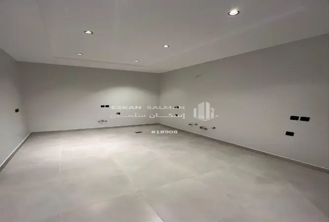 51004637 - Property Image 2