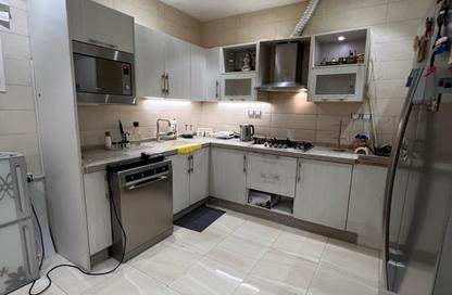 Apartment - 5 - 4 for rent in Al Faisaliyah - Jeddah - Makkah Al Mukarramah Apartment - 5 - 4 for rent in Al Faisaliyah - Jeddah - Makkah Al Mukarramah