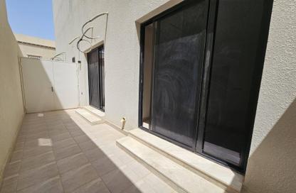 Apartment - 4 Bedrooms - 3 Bathrooms for sale in Al Munisiyah - Riyadh - Ar Riyadh