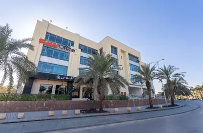 Office Space - 1 Bedroom - 7+ Bathrooms for rent in Al Suwaidi - Riyadh - Ar Riyadh