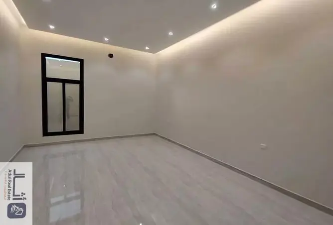 52311089 - Property Image 3