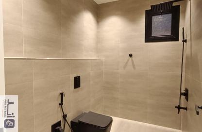 Apartment - 4 - 3 for sale in Al Yarmuk - Riyadh - Ar Riyadh