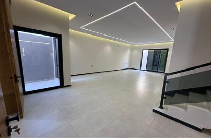Full Floor - 4 Bedrooms - 4 Bathrooms for sale in Al Janadriyah - Riyadh - Ar Riyadh Full Floor - 4 Bedrooms - 4 Bathrooms for sale in Al Janadriyah - Riyadh - Ar Riyadh