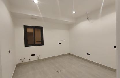 Apartment - 3 Bedrooms - 3 Bathrooms for sale in Al Yarmuk - Riyadh - Ar Riyadh