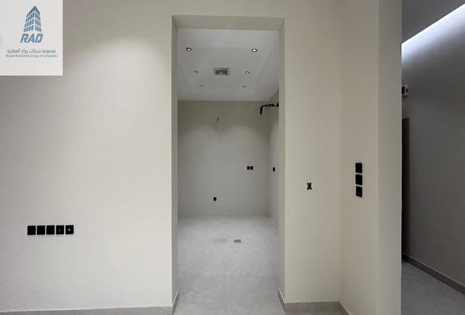 51831759 - Property Image 3