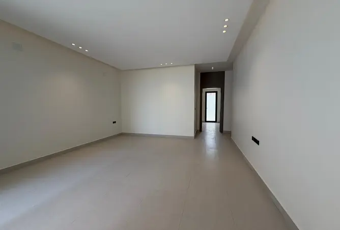 51674011 - Property Image 2