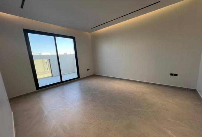 258910 - Property Image 3