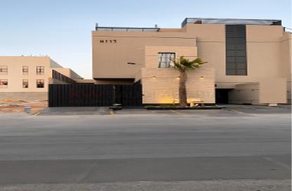 Full Floor - 3 Bedrooms - 4 Bathrooms for sale in Al Arid - Riyadh - Ar Riyadh