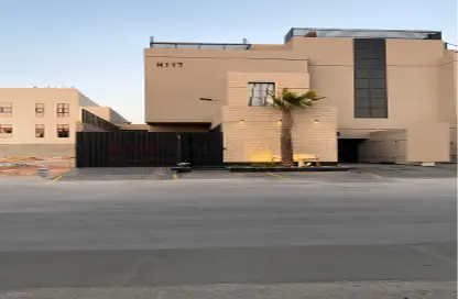 Full Floor - 3 Bedrooms - 4 Bathrooms for sale in Al Arid - Riyadh - Ar Riyadh