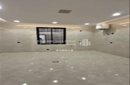 Apartment - 7 Bedrooms - 5 Bathrooms for sale in Dhalalah - Khamis Mushayt - Asir