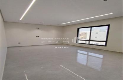 Apartment - 5 Bedrooms - 3 Bathrooms for sale in Dahiyat Al Malik Fahd - Ad Dammam - Eastern Apartment - 5 Bedrooms - 3 Bathrooms for sale in Dahiyat Al Malik Fahd - Ad Dammam - Eastern