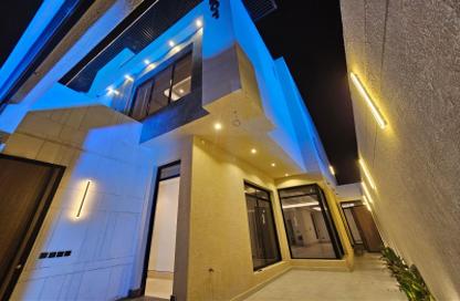 Full Floor - 5 Bedrooms - 5 Bathrooms for sale in Ar Rimal - Riyadh - Ar Riyadh