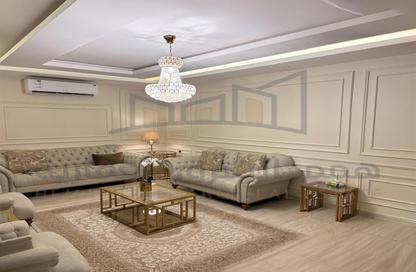 Apartment - 5 Bedrooms - 3 Bathrooms for sale in Ash Shulah - Ad Dammam - Eastern