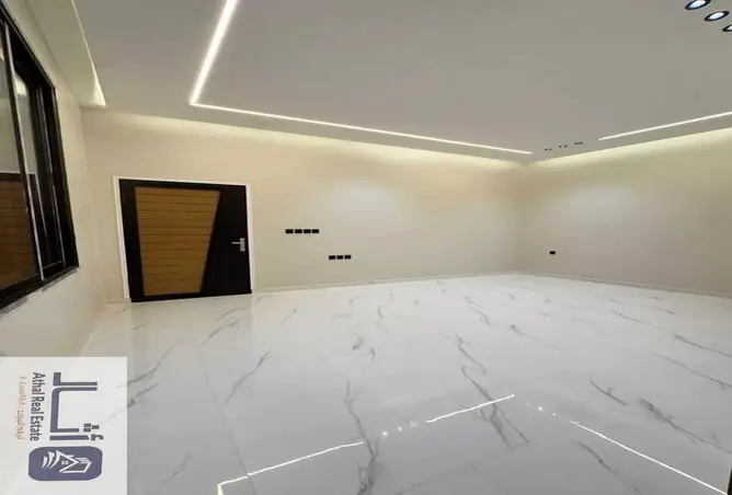 52248408 - Property Image 3