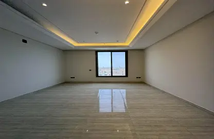 Apartment - 4 Bedrooms - 3 Bathrooms for sale in East Naseem - Riyadh - Ar Riyadh