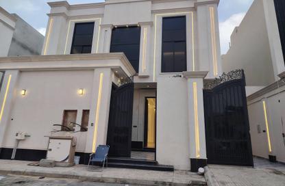 Villa - 6 Bedrooms - 7 Bathrooms for sale in Al Qadisiyah - Riyadh - Ar Riyadh