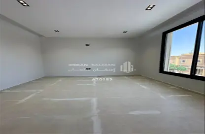طابق كامل - 5 غرف نوم - 3 حمامات للبيع في اليرموك - الرياض - الرياض