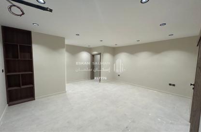 Apartment - 7 Bedrooms - 5 Bathrooms for sale in Governmental1 - Jeddah - Makkah Al Mukarramah