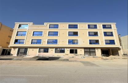 Apartment - 4 Bedrooms - 2 Bathrooms for sale in Al Hazm - Riyadh - Ar Riyadh
