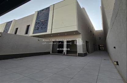 Villa - 6 Bedrooms - 6 Bathrooms for sale in Al Janadriyah - Riyadh - Ar Riyadh