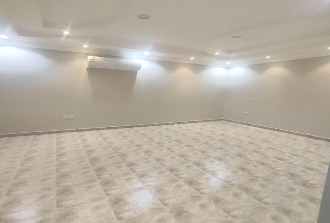 258671 - Property Image 3