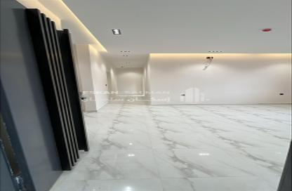 Apartment - 4 Bedrooms - 3 Bathrooms for sale in الزهرة - Riyadh - Ar Riyadh Apartment - 4 Bedrooms - 3 Bathrooms for sale in الزهرة - Riyadh - Ar Riyadh
