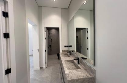 Full Floor - 4 Bedrooms - 4 Bathrooms for sale in An Narjis - Riyadh - Ar Riyadh