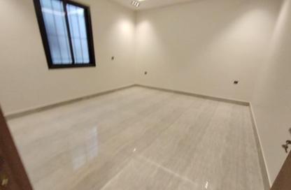 Full Floor - 4 Bedrooms - 4 Bathrooms for sale in Ar Rimal - Riyadh - Ar Riyadh Full Floor - 4 Bedrooms - 4 Bathrooms for sale in Ar Rimal - Riyadh - Ar Riyadh