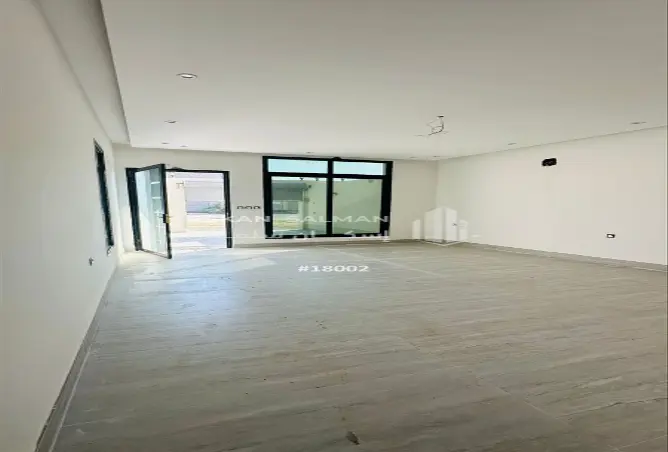 51860803 - Property Image 2