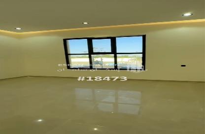 Villa - 7 Bedrooms - 5 Bathrooms for sale in الورود - Al Muzahimiyah - Ar Riyadh