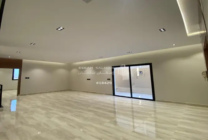 51861255 - Property Image 3