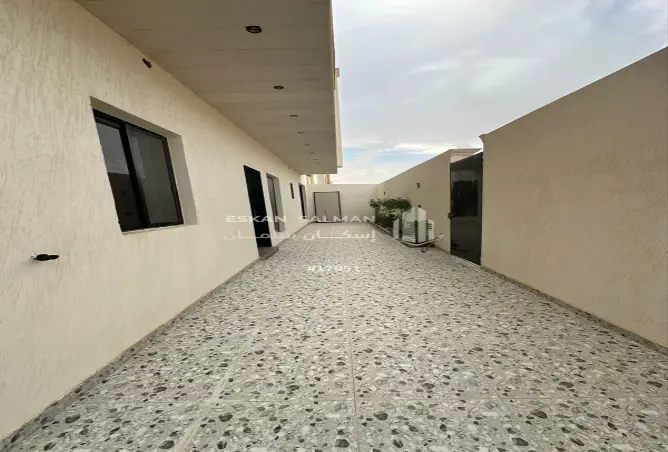 51860797 - صورة العقار 3