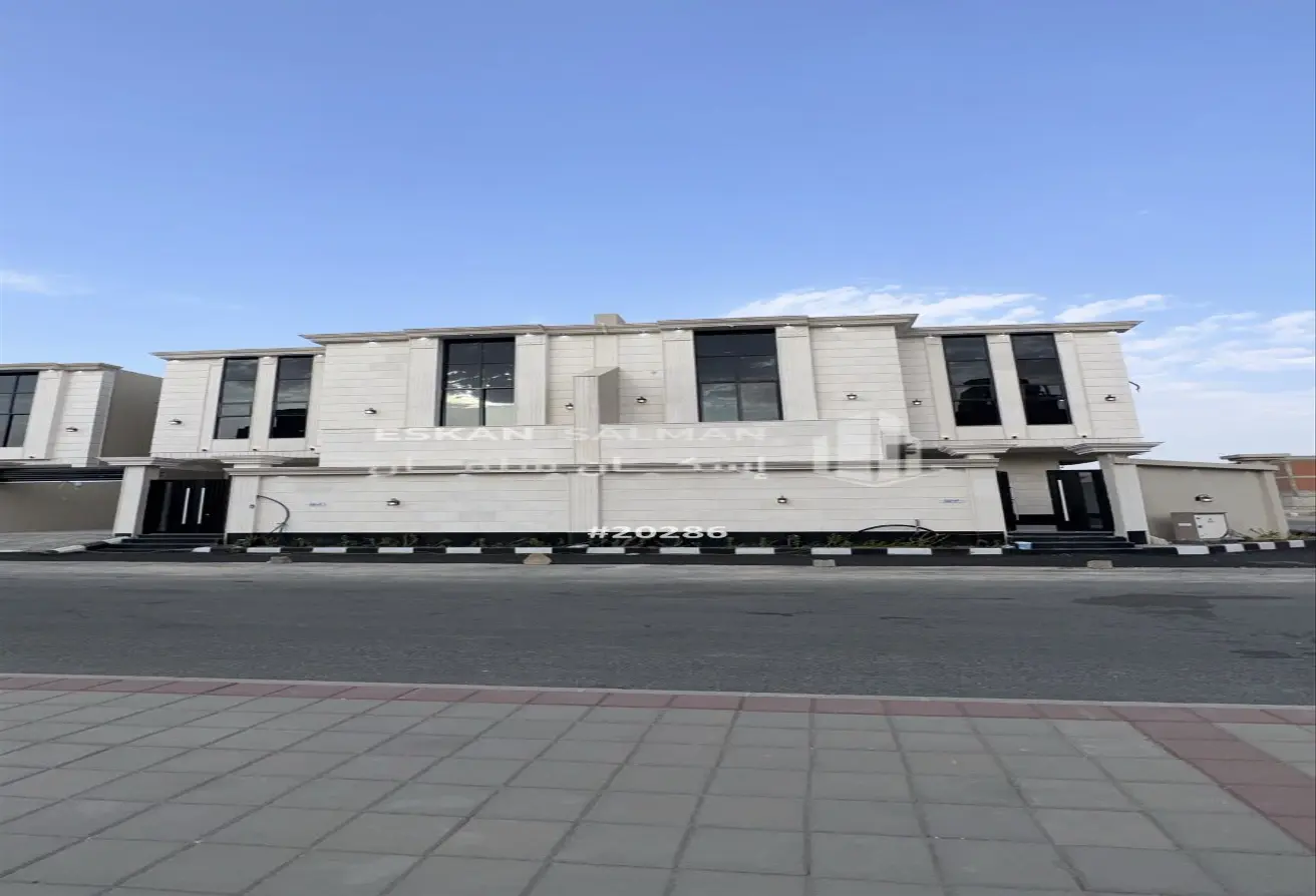 52168399 - Property Main Image